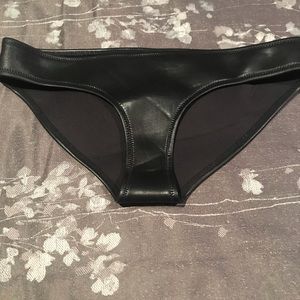 Triangl bikini bottom black medium